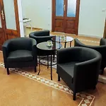 Tra Monti E Mare